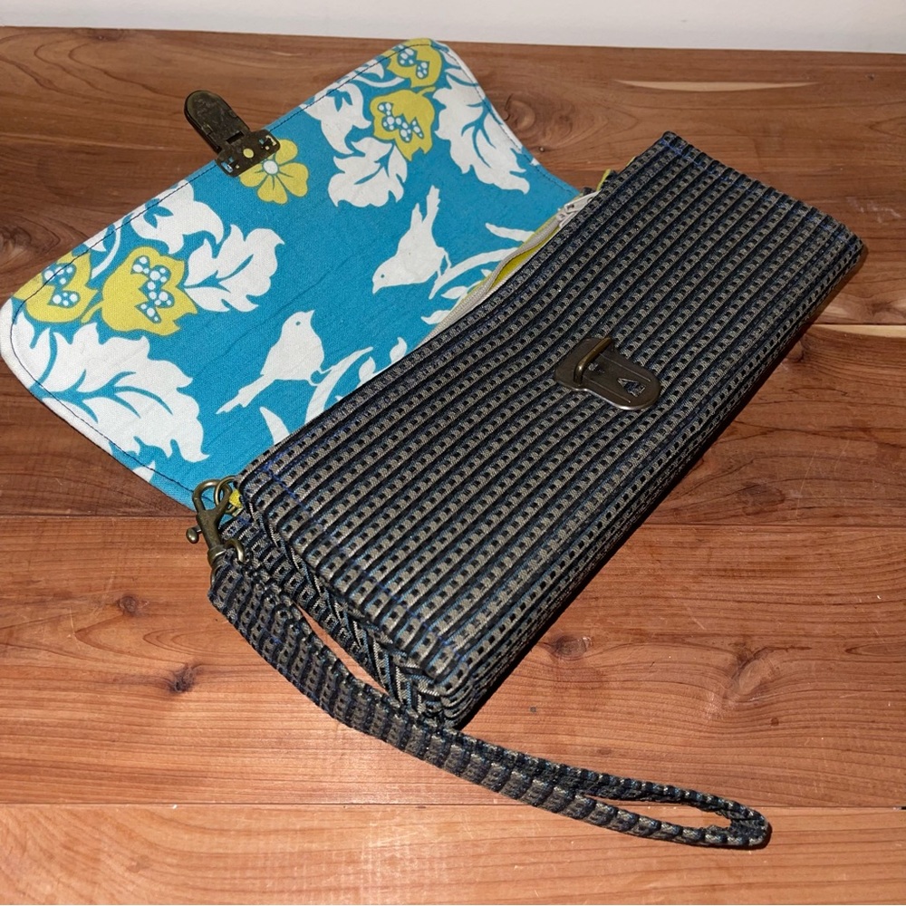New Handmade Cotton Clutch Wristlet Bag Lots of CC Slip Pockets, Phone Money - Picture 2 of 12